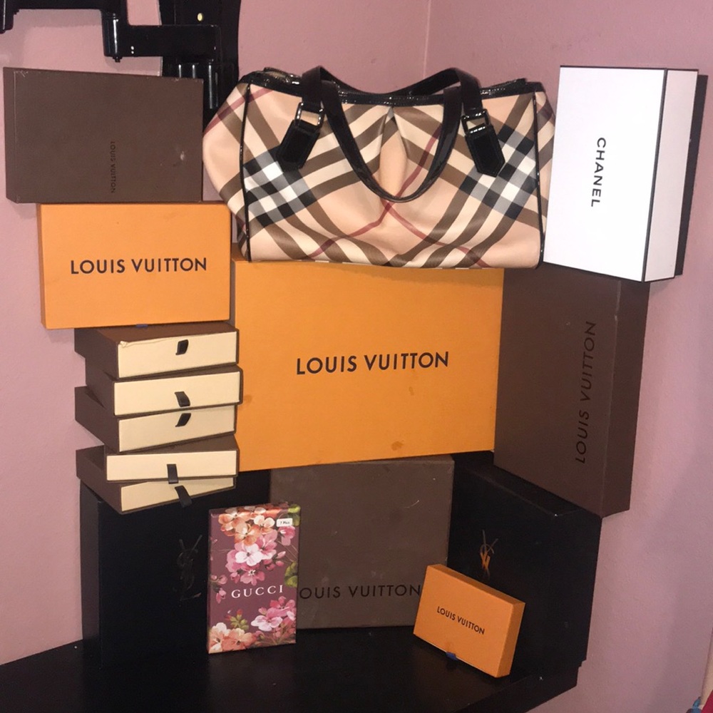 Come shop my freeheart05 closet